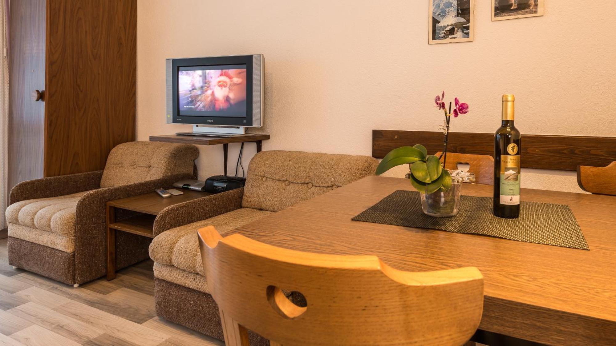 Haus Alba Apartment Saas-Almagell Phòng bức ảnh