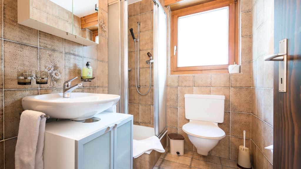 Haus Alba Apartment Saas-Almagell Phòng bức ảnh